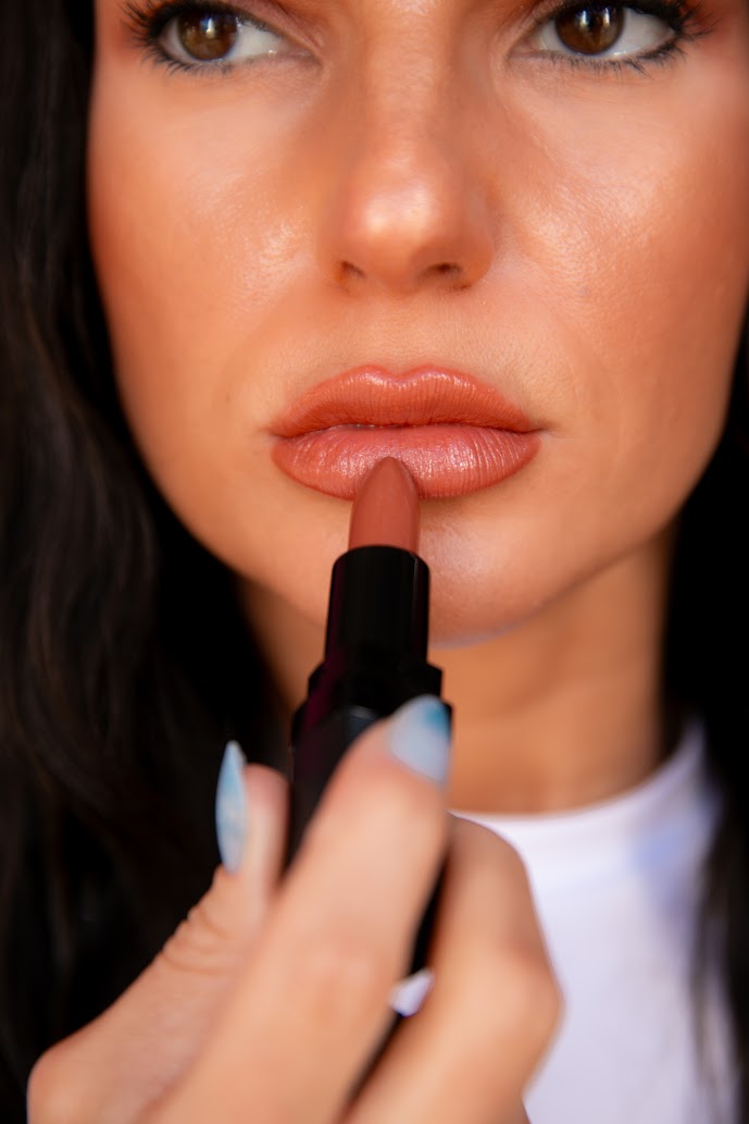 XOXO Cream Lipstick