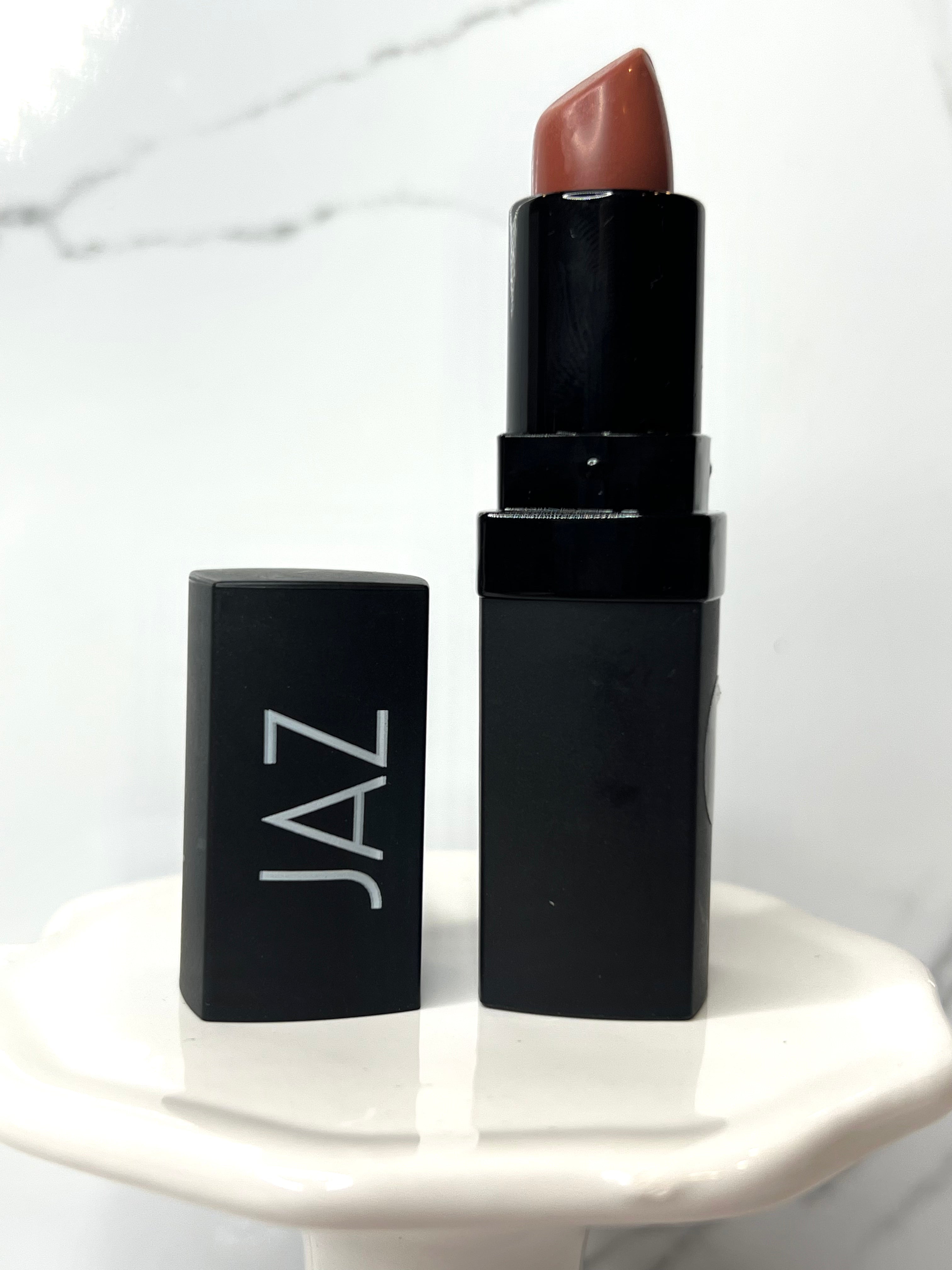 XOXO Cream Lipstick